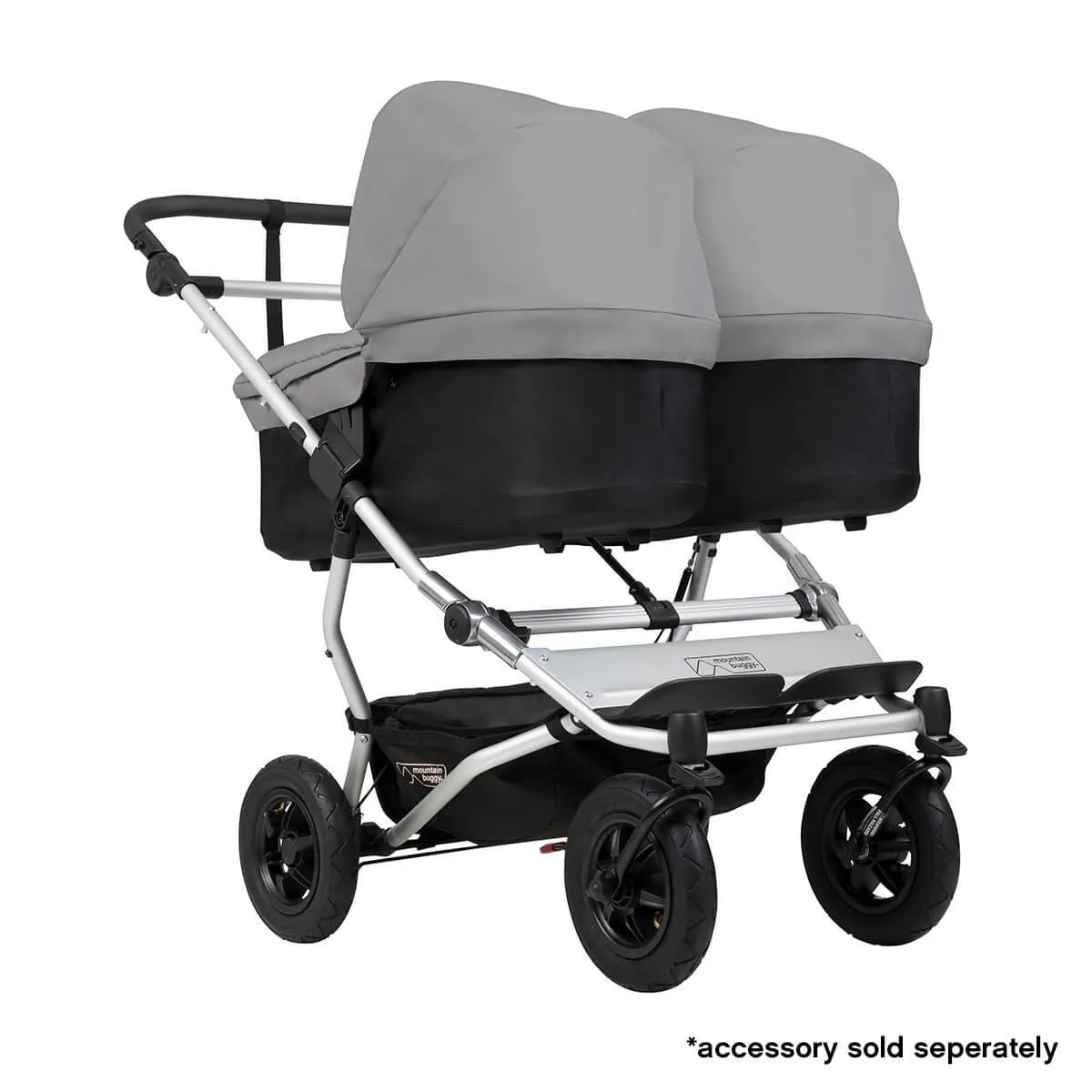 duet™ and two carrycot plus™ bundle
