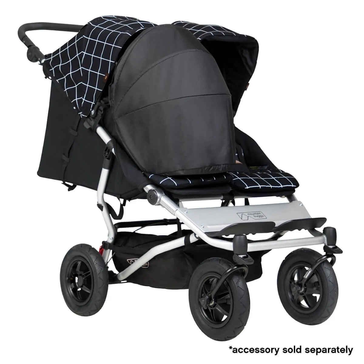 duet™ and two carrycot plus™ bundle