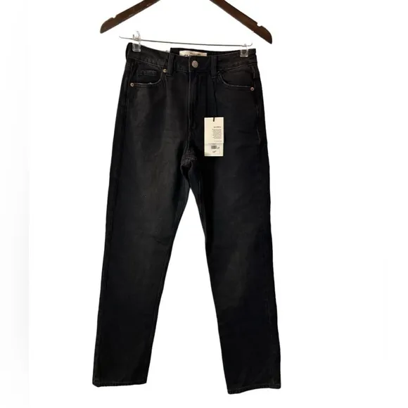 DYNAMITE Denim NWT Chiara Slim Straight Jeans in  Sz 25