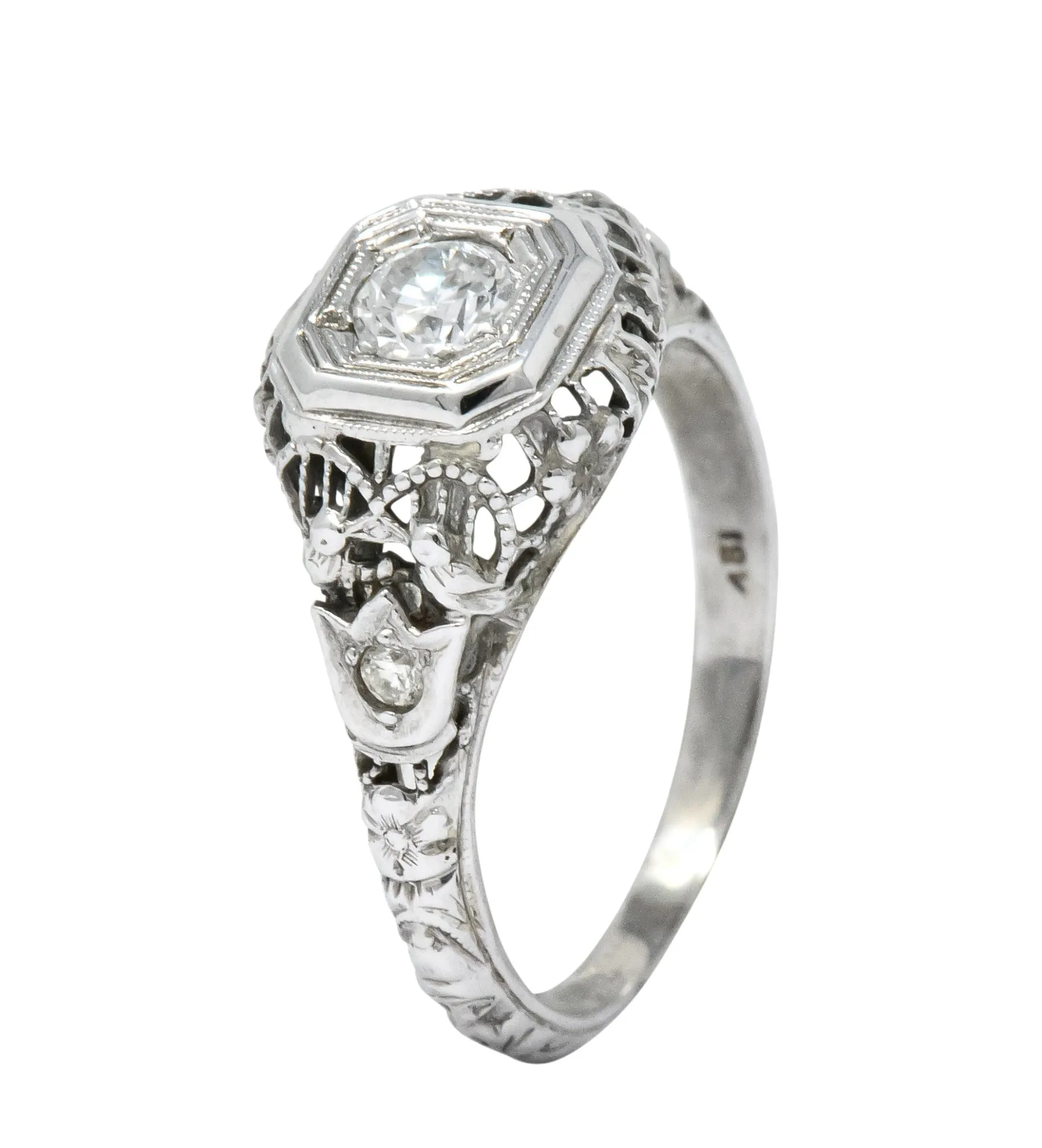 Edwardian 0.32 CTW Diamond 18 Karat White Gold Engagement Ring