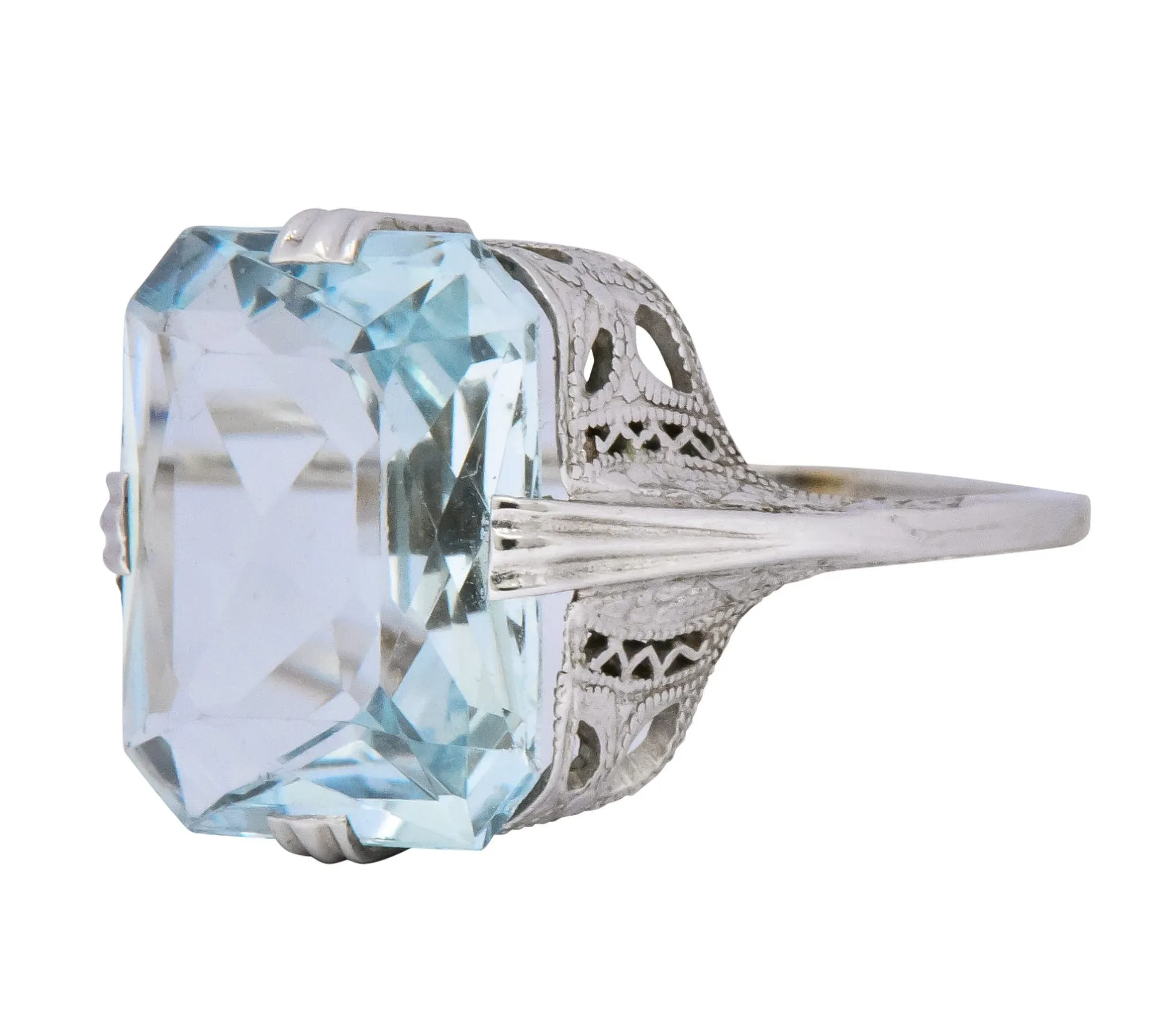 Edwardian 4.00 CTW Aquamarine 14 Karat White Gold Ring