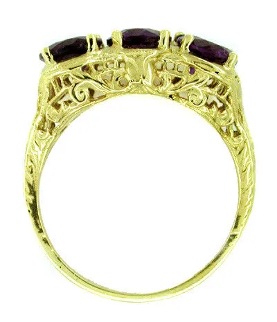 Edwardian Trio Amethyst Filigree Ring in 14 Karat Yellow Gold