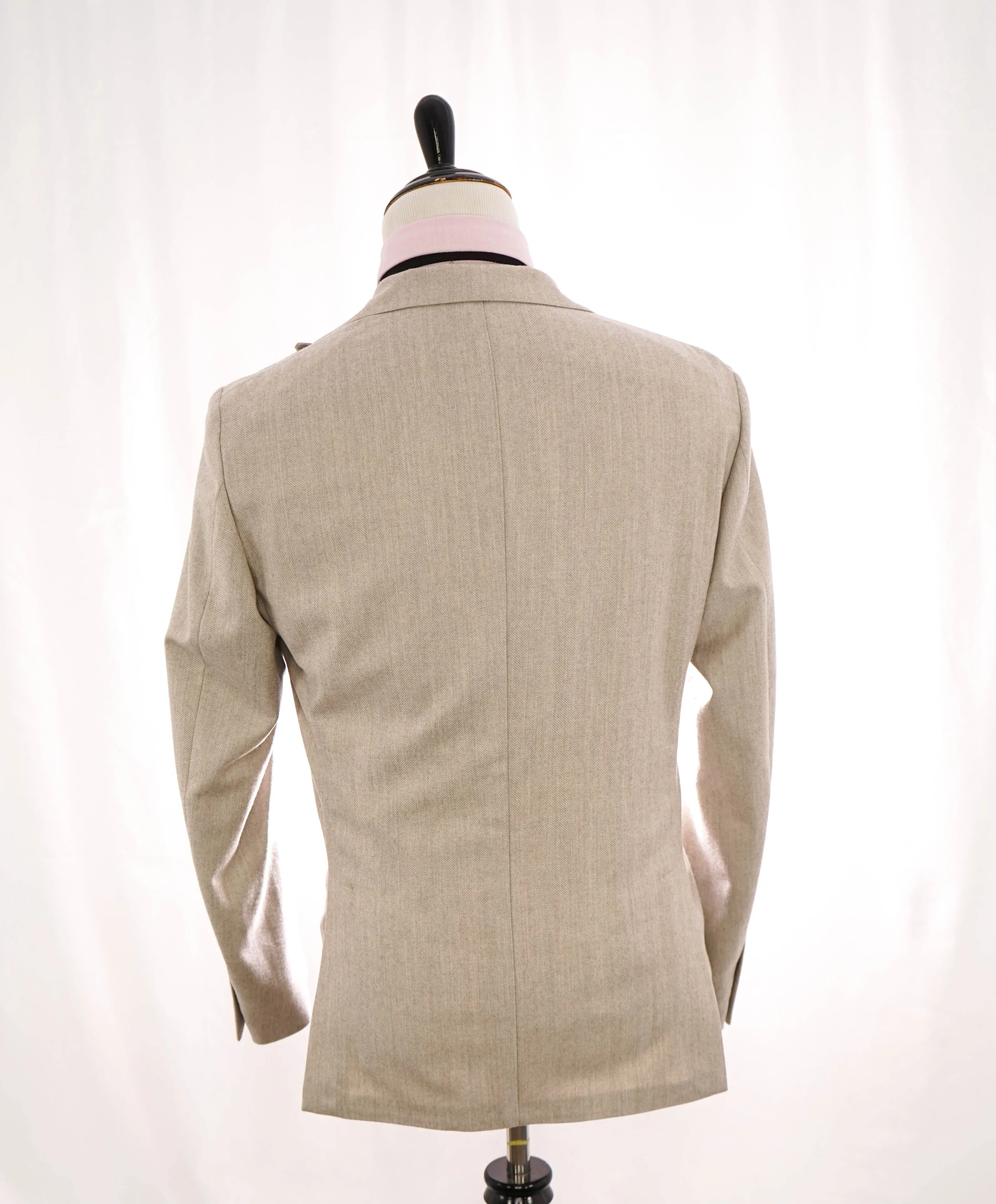 ELEVENTY - Neutral HERRINGBONE Patch Pocket Peak Lapel Blazer - 40 (50 EU)
