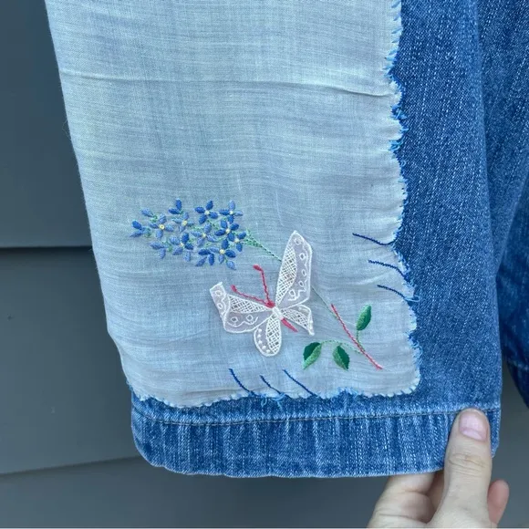 ERIKA KELLY APPAREL Patchwork Vintage Hankies &amp; Lace Hand Sewn Denim Shorts