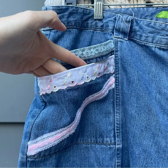 ERIKA KELLY APPAREL Patchwork Vintage Hankies &amp; Lace Hand Sewn Denim Shorts