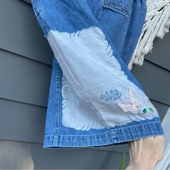 ERIKA KELLY APPAREL Patchwork Vintage Hankies &amp; Lace Hand Sewn Denim Shorts