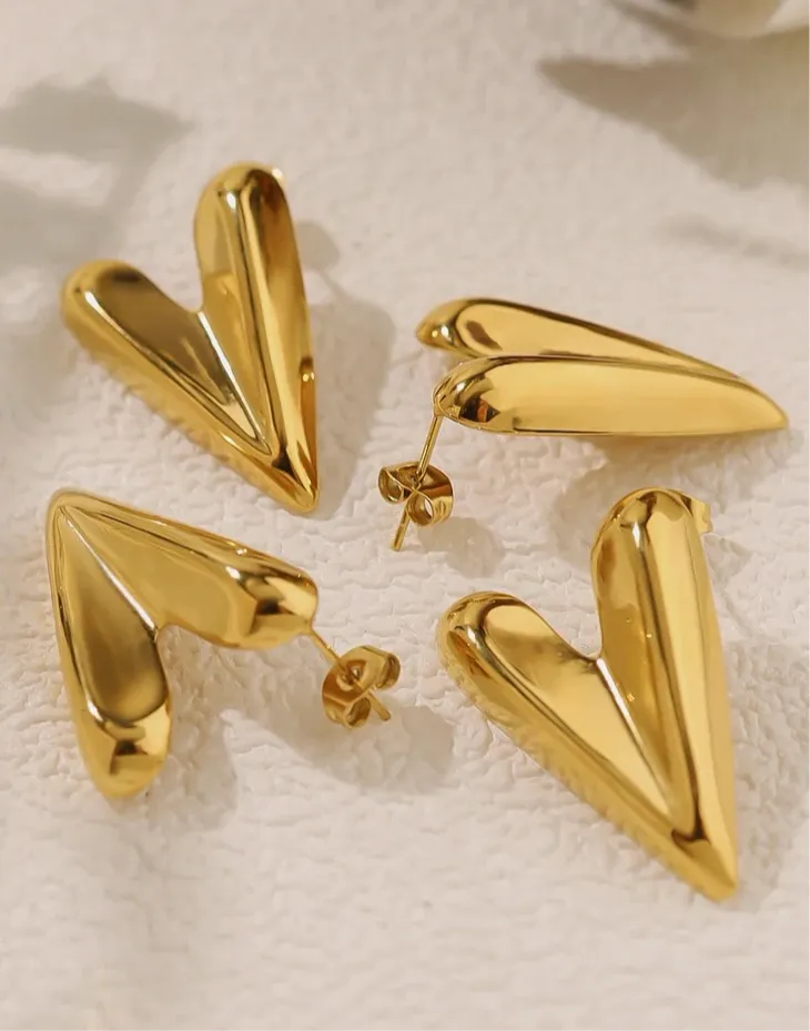 Everlasting Heart Earring