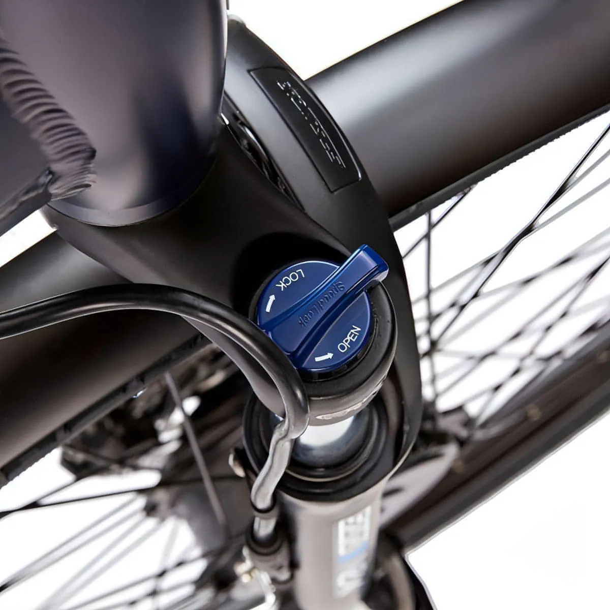 Ezego Step NX 26 Inch Electric Hybrid Bike with 460Wh - Blue