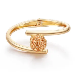 Fashion Bracelet Detailed Bold Gold Embellished