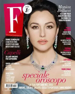Fashion Magazine MONICA BELLUCCI Pierce Brosnan LAUREN BACALL Stephanie di Monaco