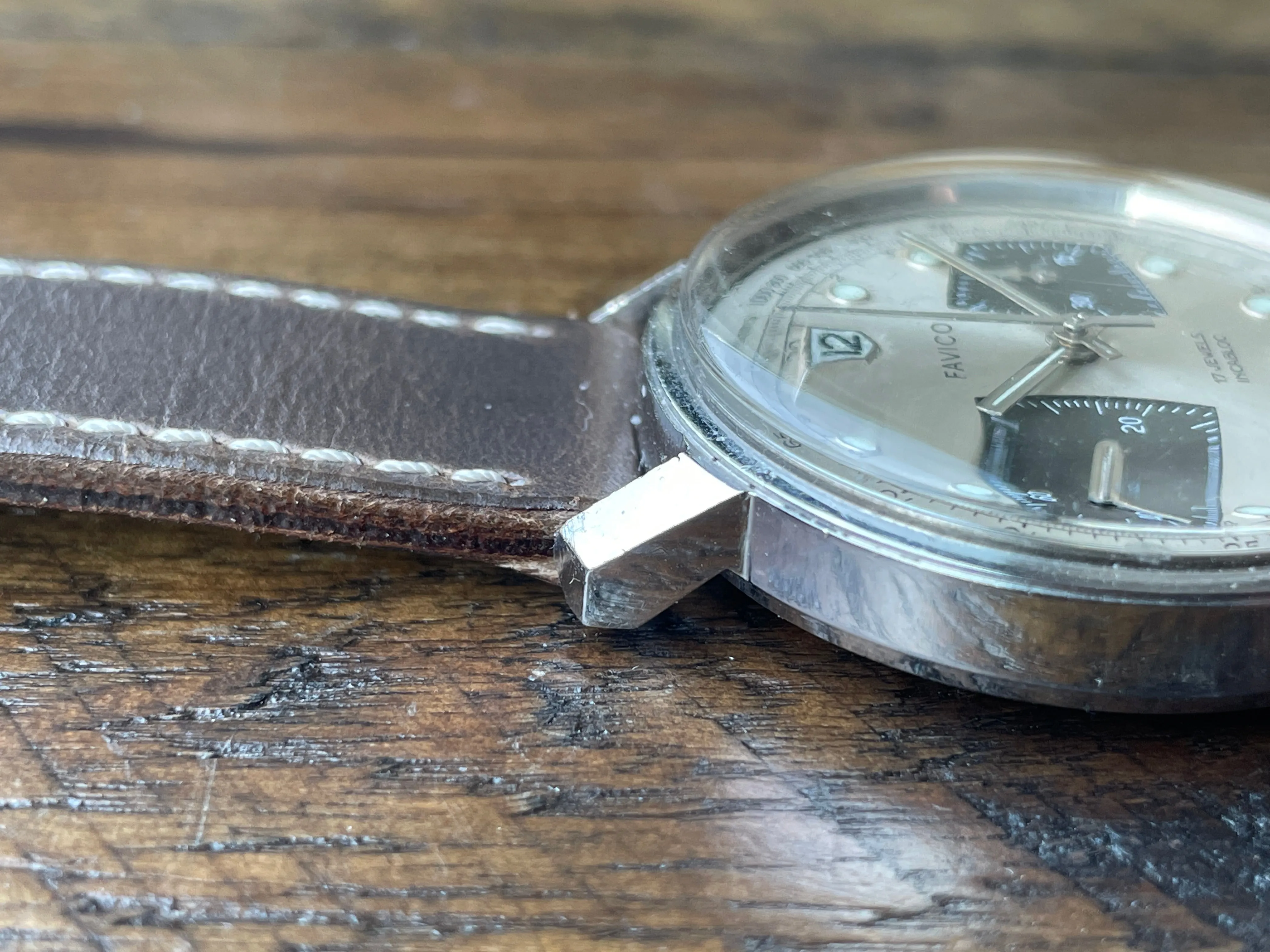 Favico Chronograph - Valjoux 7730
