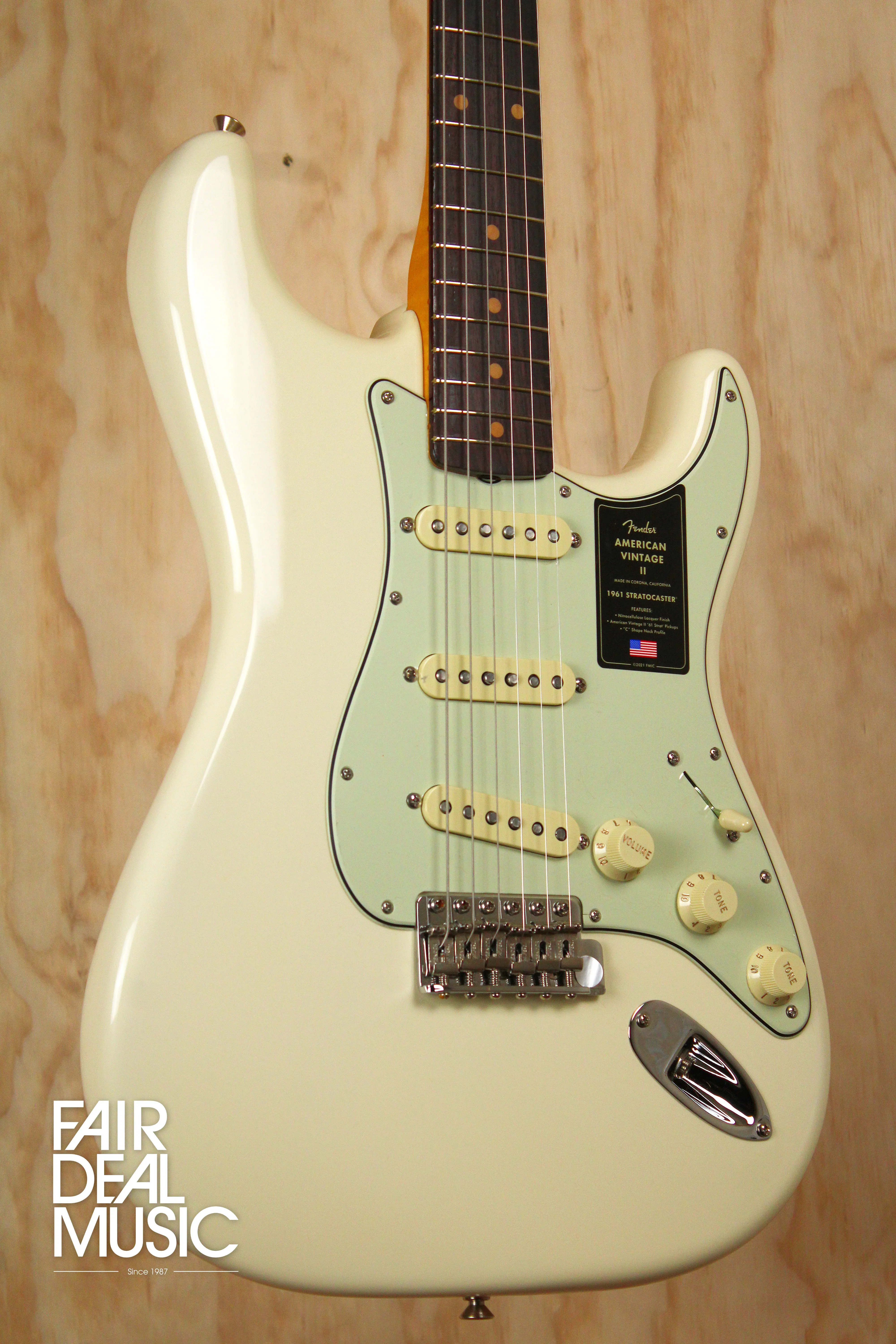 Fender American Vintage II 1961 Stratocaster Olympic White, Ex Display