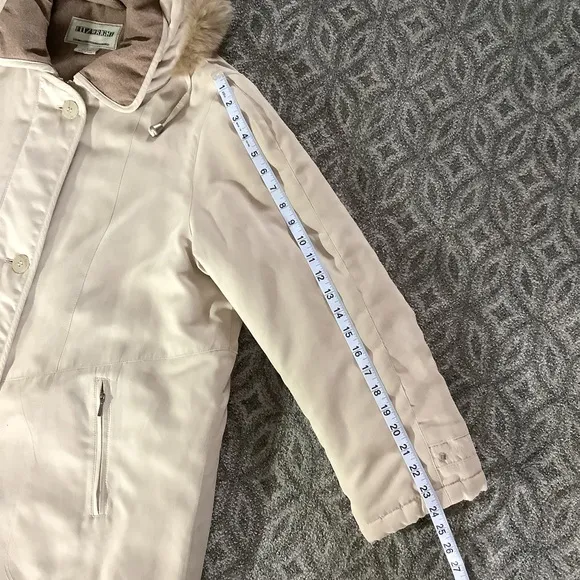 FITZ-WRIGHT Vintage Fur Accented Hooded Cream Parka