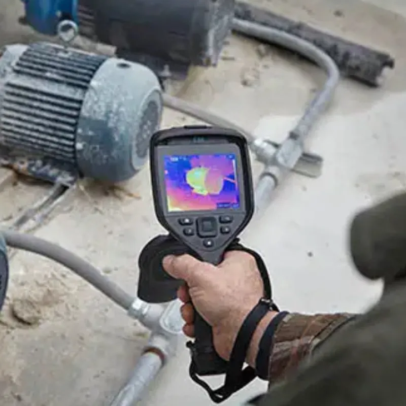 FLIR E86 Advanced Thermal Imaging Camera with Viewfinder MSX and UltraMax Technologies 42 Lens 464 x 348 30 Hz