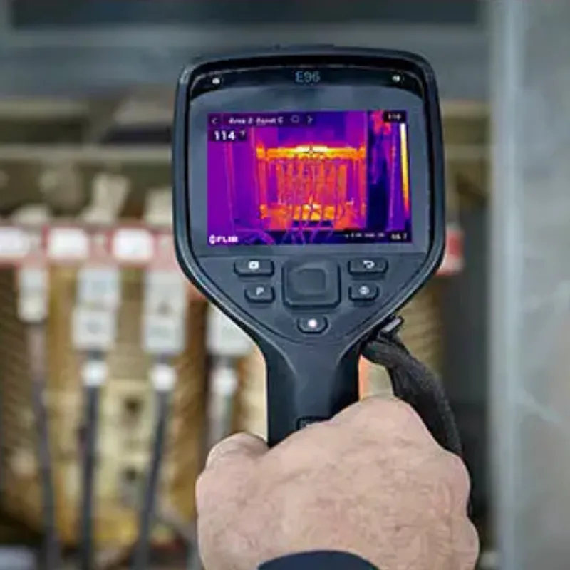 FLIR E96-24 Thermal Imaging Camera with Viewfinder MSX UltraMax Technologies FLIR Thermal Studio Pro 24 Lens 640 x 480 30 Hz