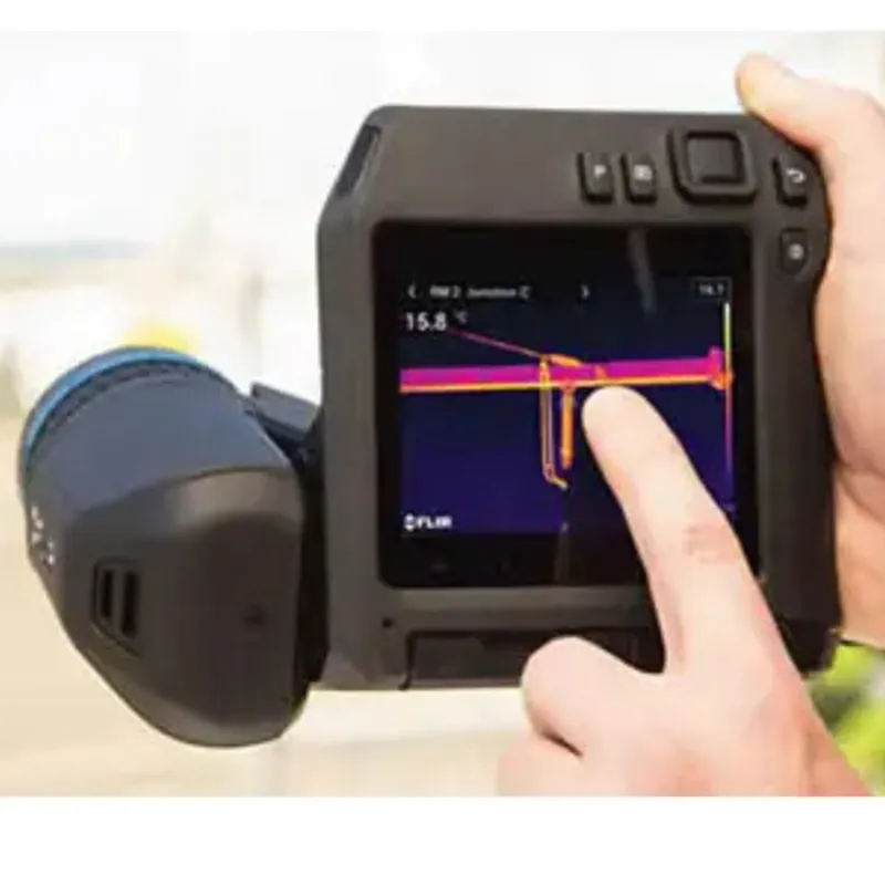 FLIR T560 Professional Thermal Imaging Camera 42/14 Lens 640 x 480 -4 to 2732F 30 Hz with MSX UltraMax and Thermal Studio Pro