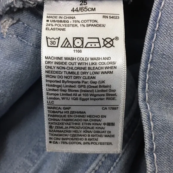 GAP Jean Shorts 5” Relaxed Short Frayed Raw Hem Light Wash Stretch Denim Size 25