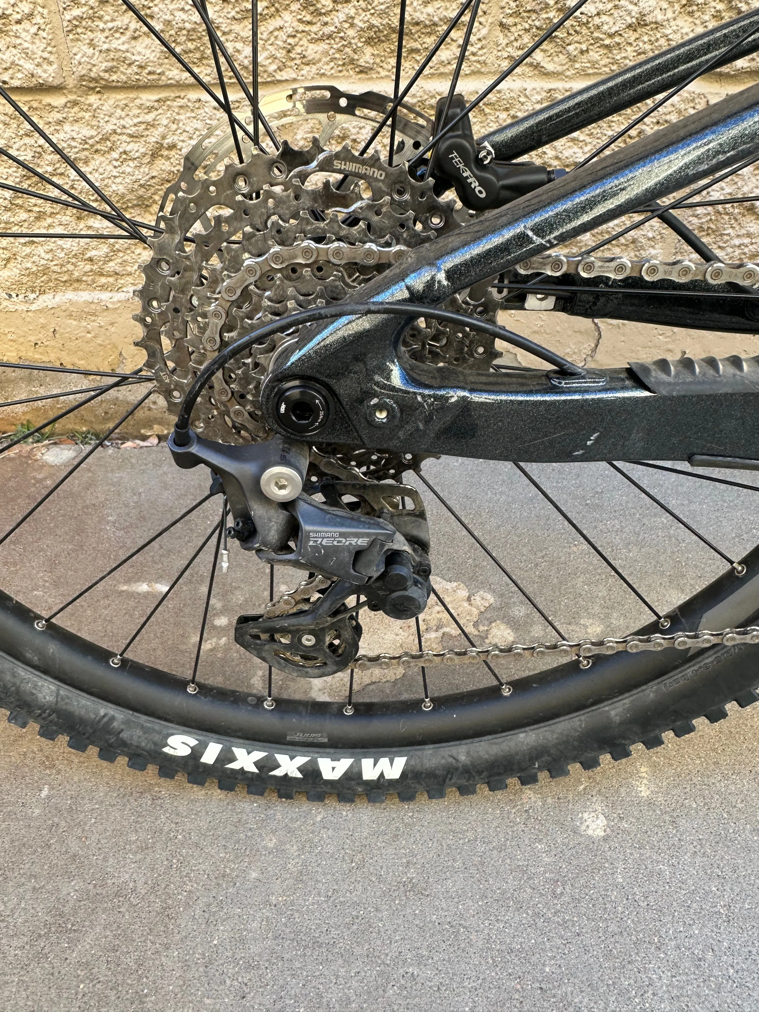 Giant Stance E  2 Full Suspension Mountain Bike Medium - Demo Bike