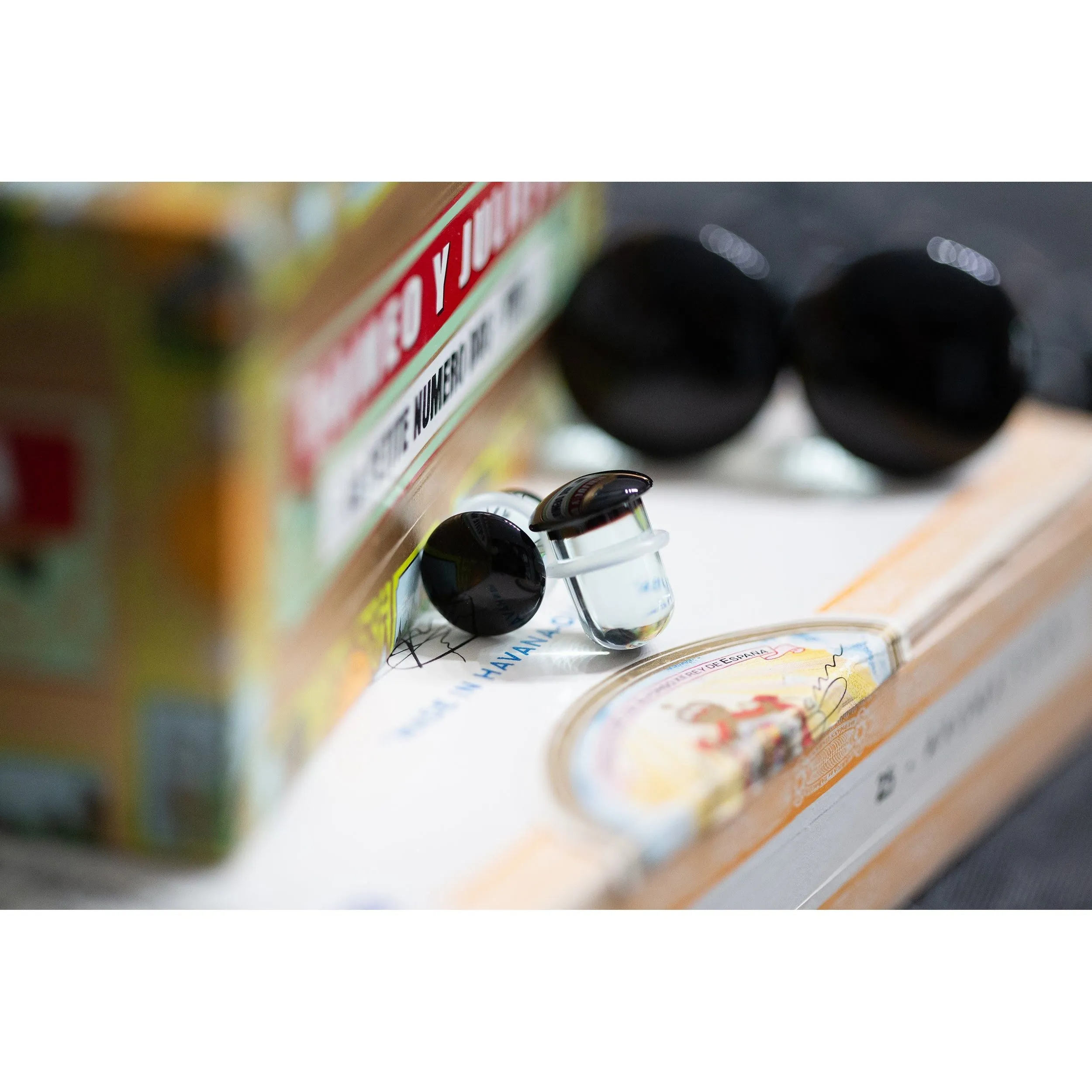 Glass Single Flared Plug Pair, Black:  2mm to 25mm for Dead Stretching or Daily Wear