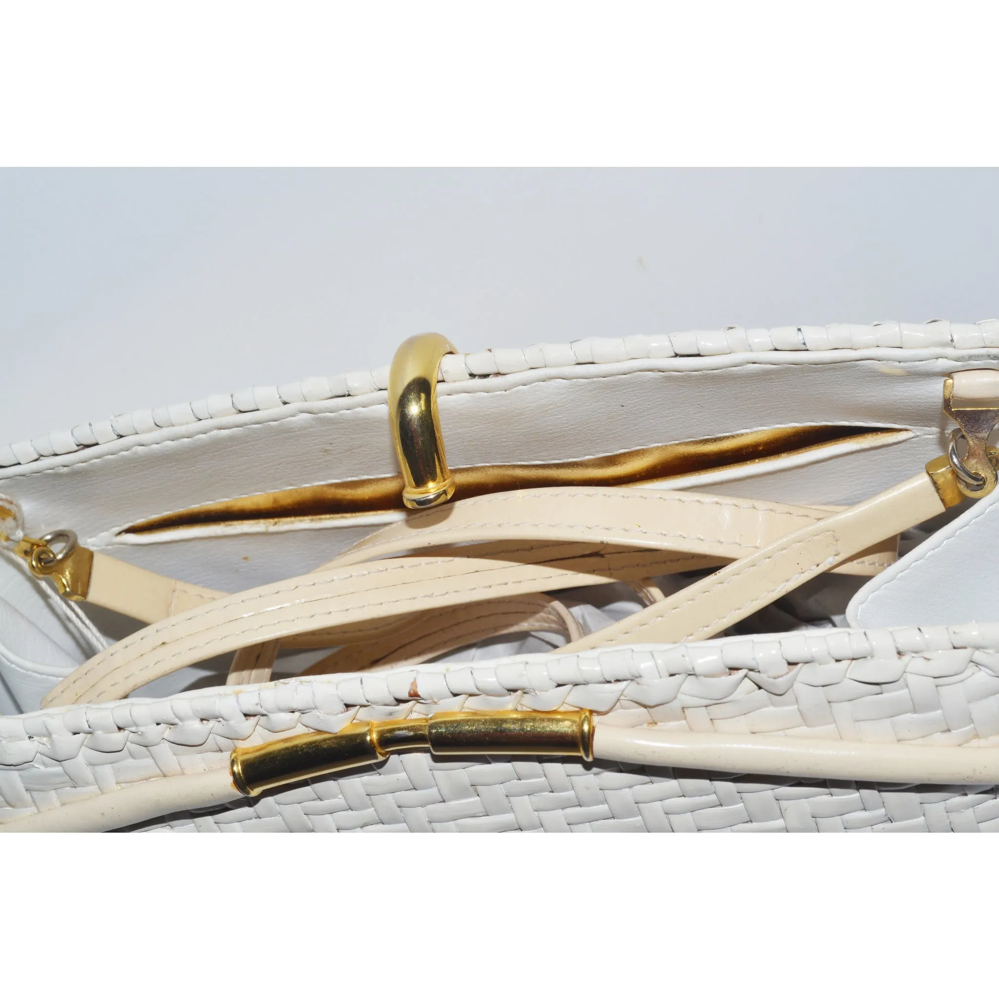Glazed White Wicker Purse By Rodo