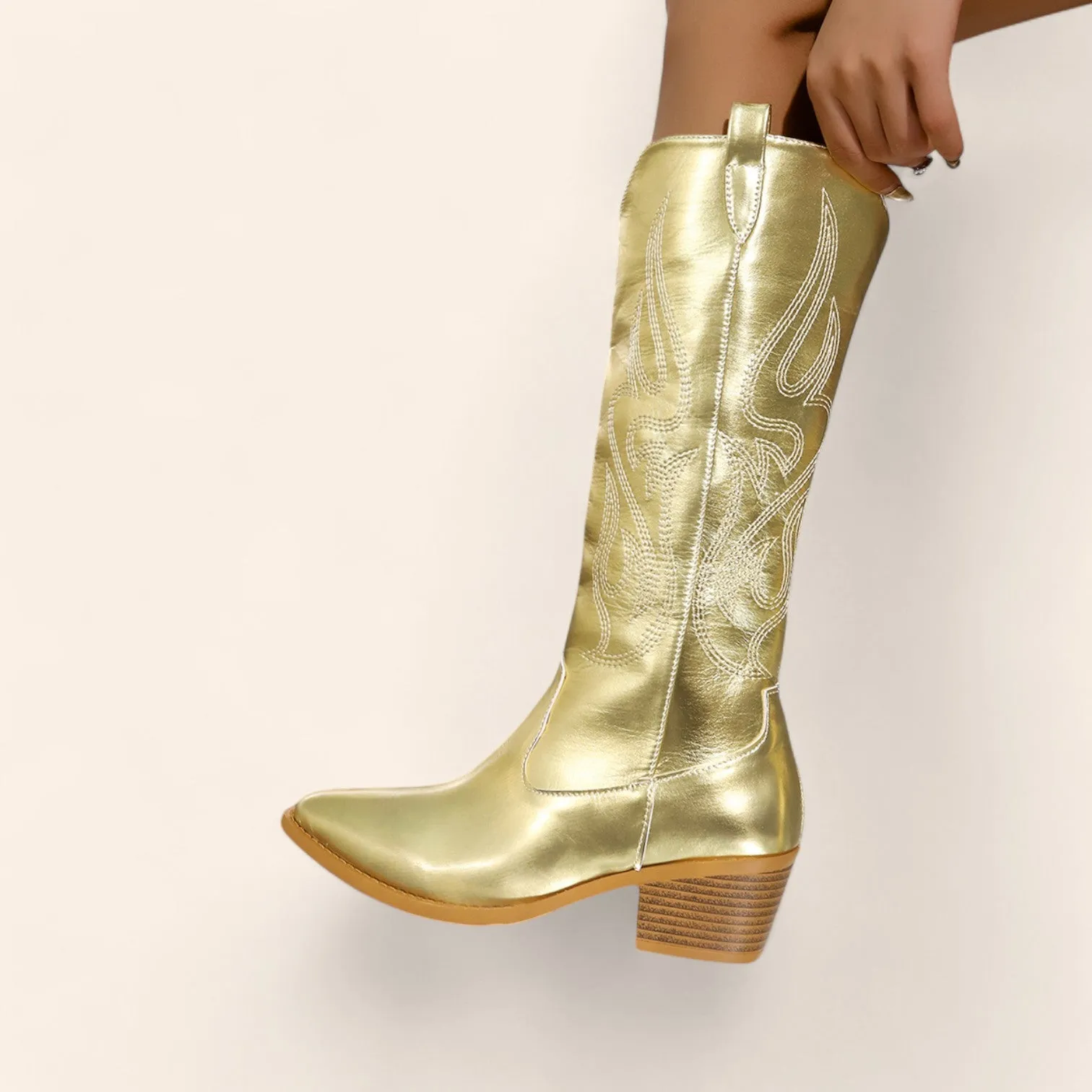 Gold cowboy boots with stitched embroidery - N°102