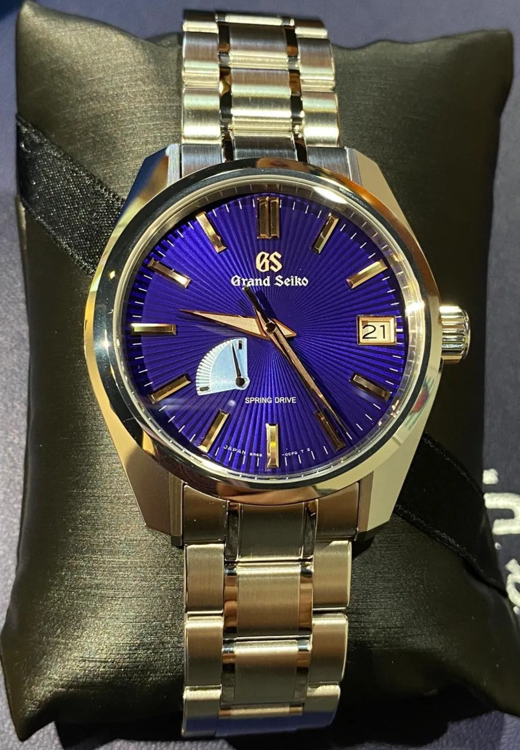 Grand Seiko Heritage Collection 9R Spring Drive Ginza "Dusk" Limited Edition SBGA447