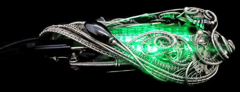 Green Sweeper Nixie Tube Steampunk/Cyberpunk Fusion LED Necklace