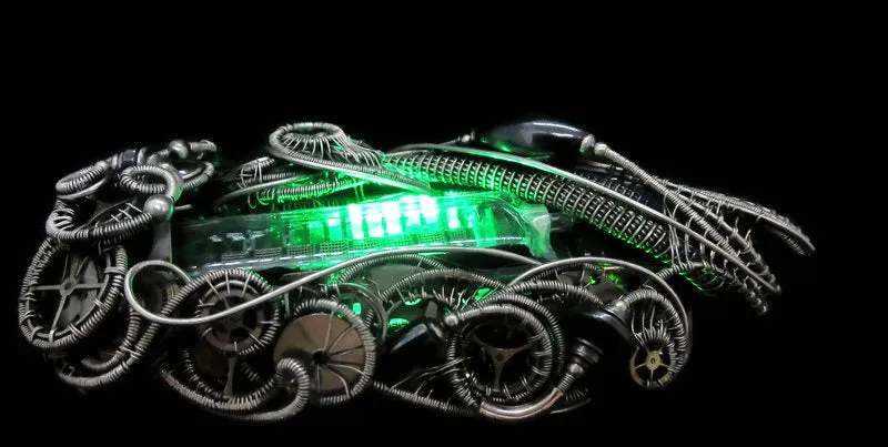Green Sweeper Nixie Tube Steampunk/Cyberpunk Fusion LED Necklace