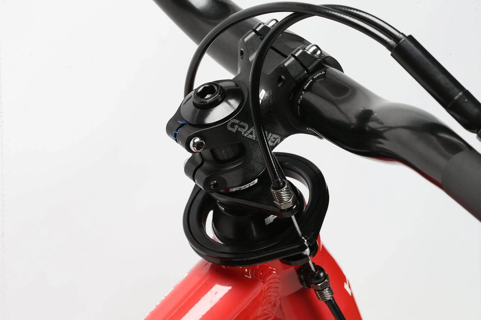 Haro Thread Slope 26" Full Suspension Dirt Jump Bike Red