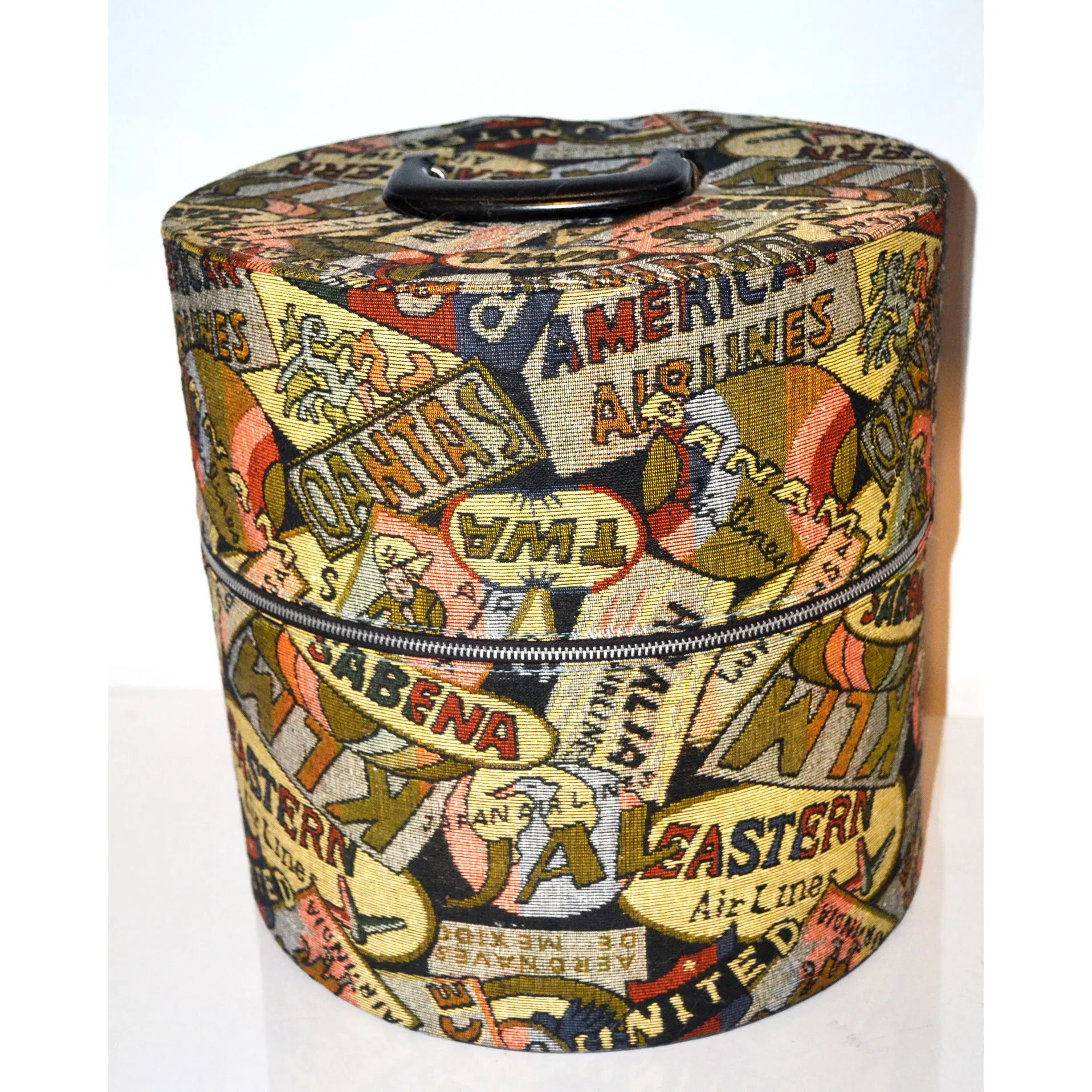 Hat Box/Carry-All Airlines By Munro