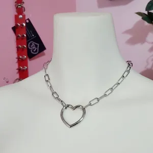 Heart ring choker necklace