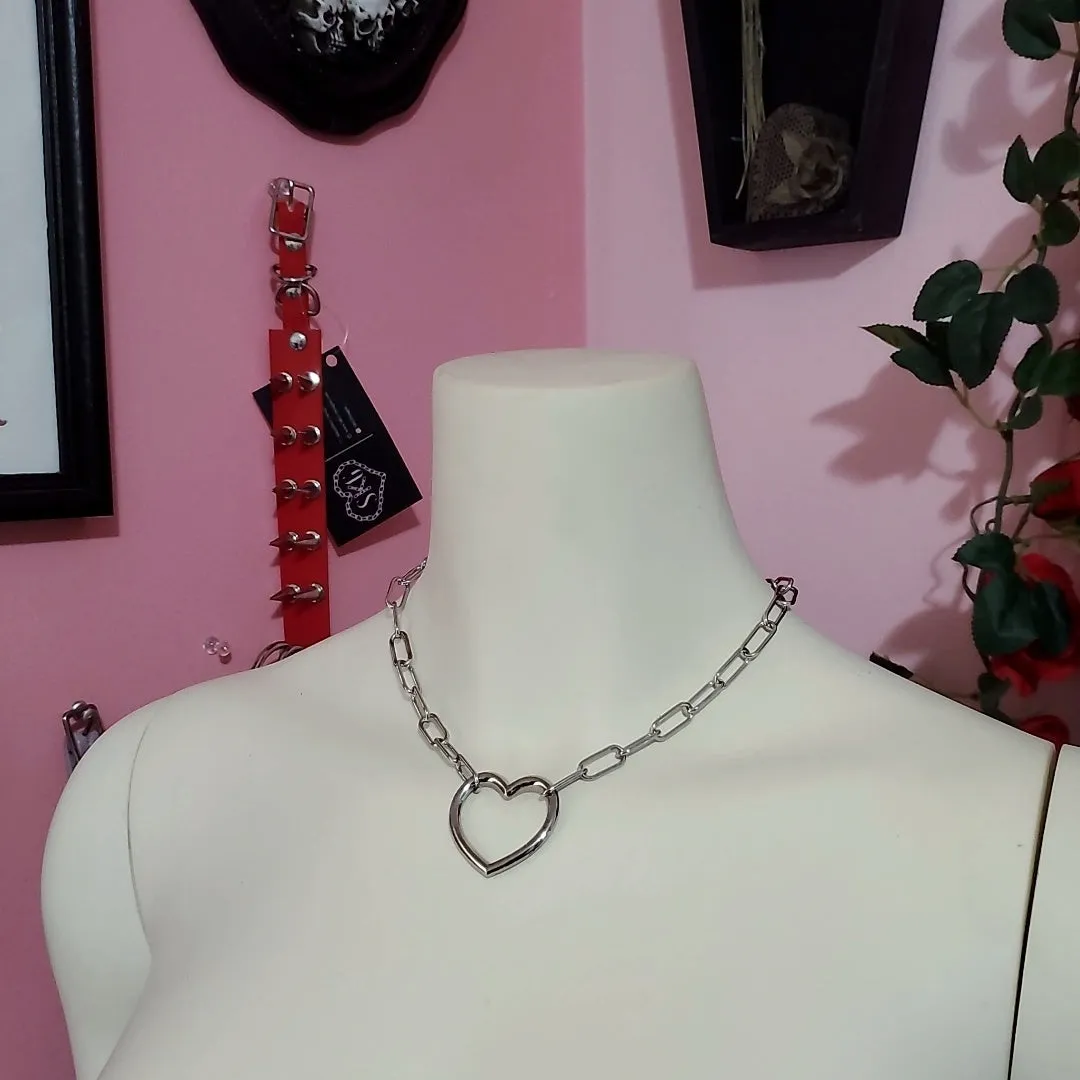 Heart ring choker necklace