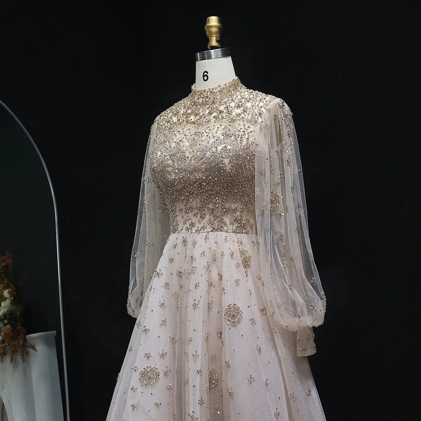 HELEN Luxury Elegant Long Sleeves Champagne Evening Dress