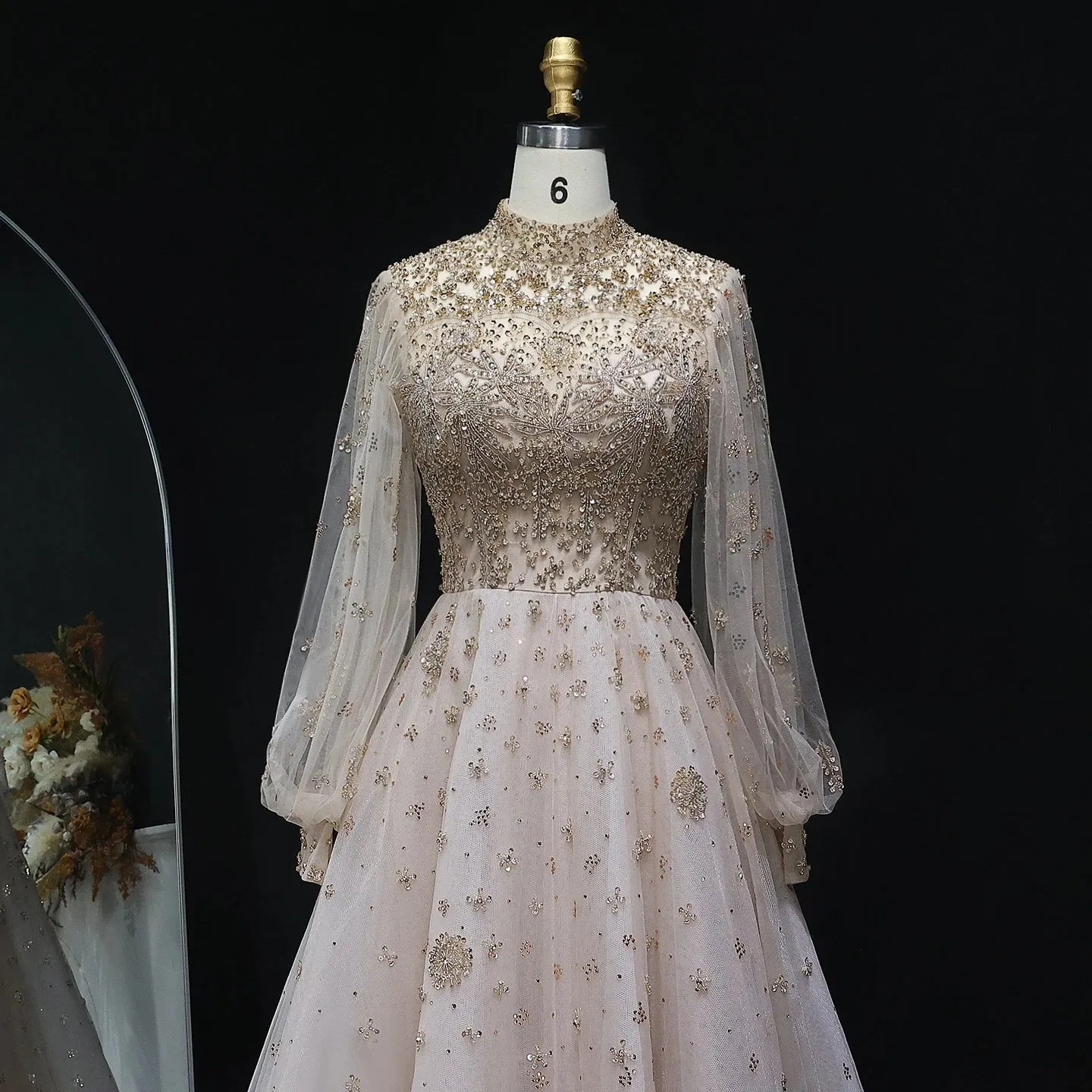 HELEN Luxury Elegant Long Sleeves Champagne Evening Dress