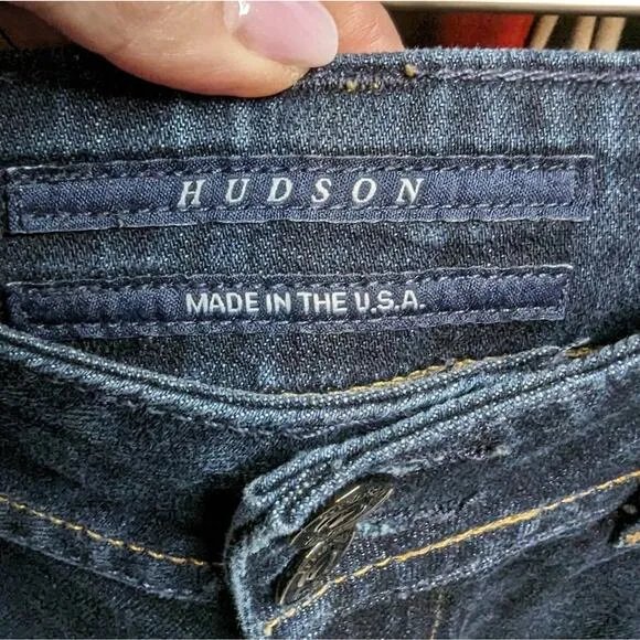 Hudson Jeans Y2K Classic Back Button Pocket Dark Rinse Boot Cut Flare Jean 28