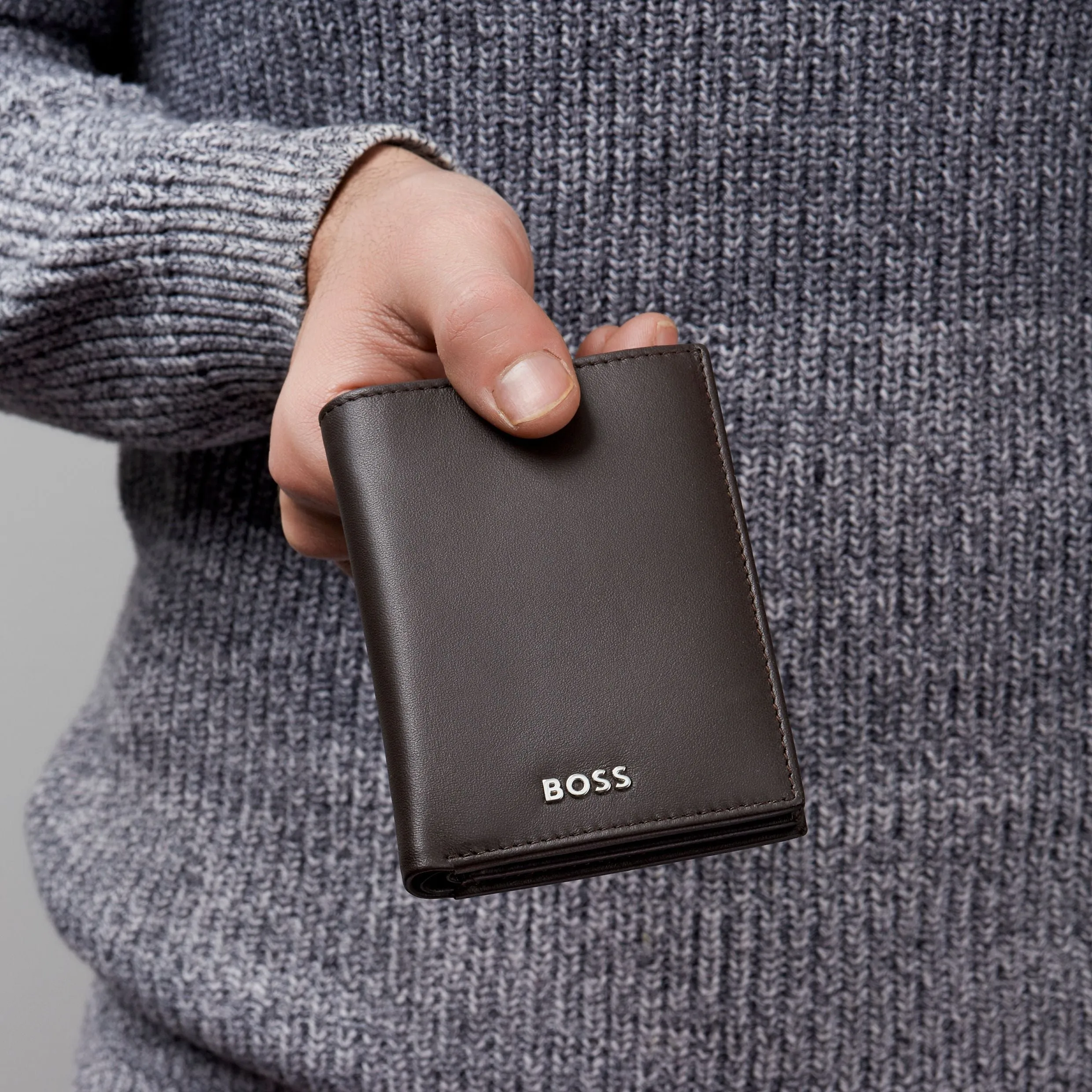 HUGO BOSS HLG403Y - Card holder with flap and money pocket Classic Smooth Brown