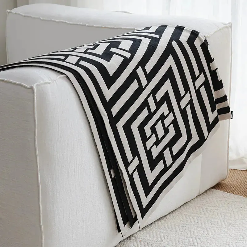 Intertwined Square Luxury Throw Blanket