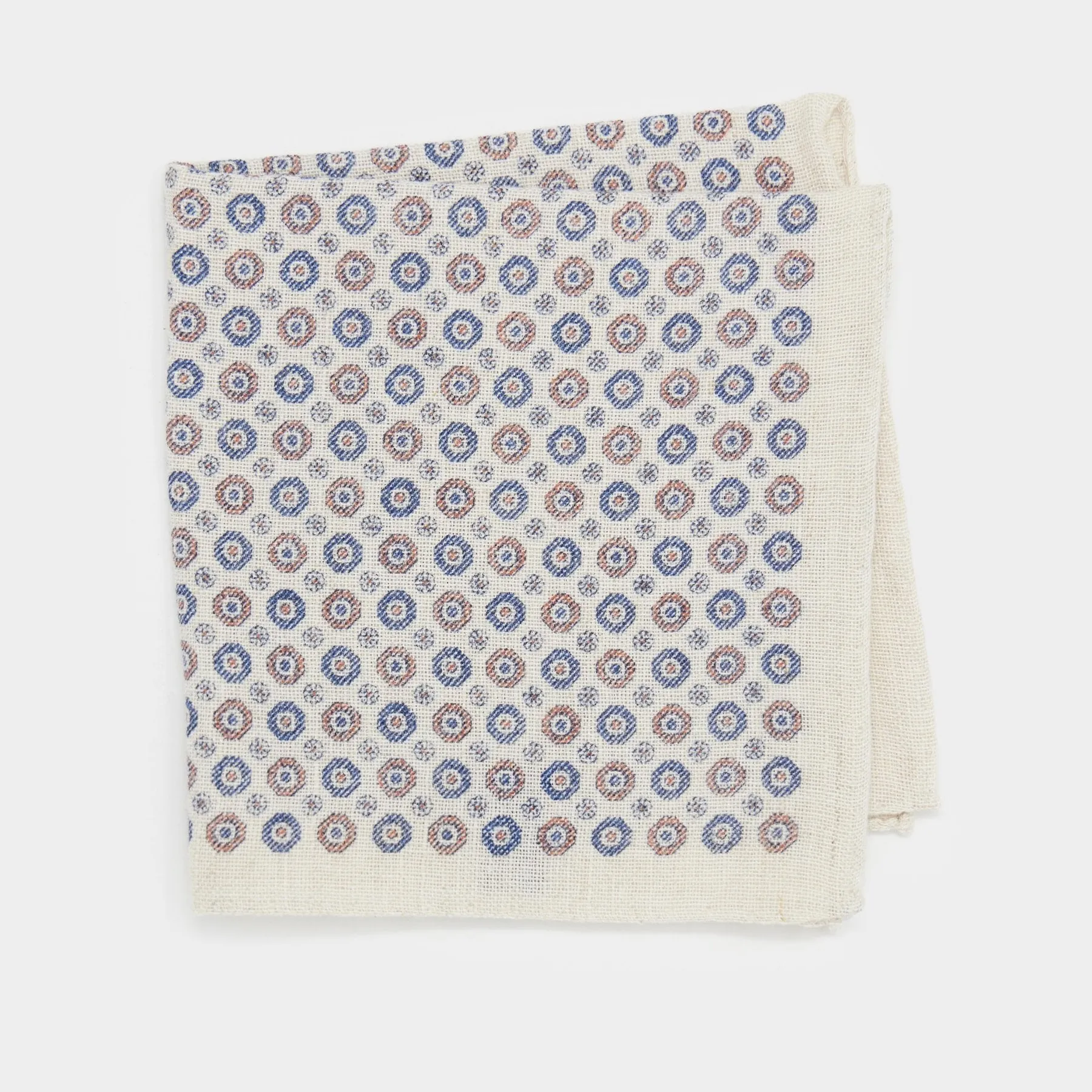 Italian Pocket Square in Ivory Orb