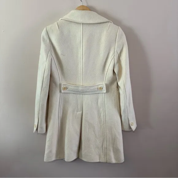 J. Crew Wool Ivory Button Front Short Length Pocket Front Size 4 Classy Elegant