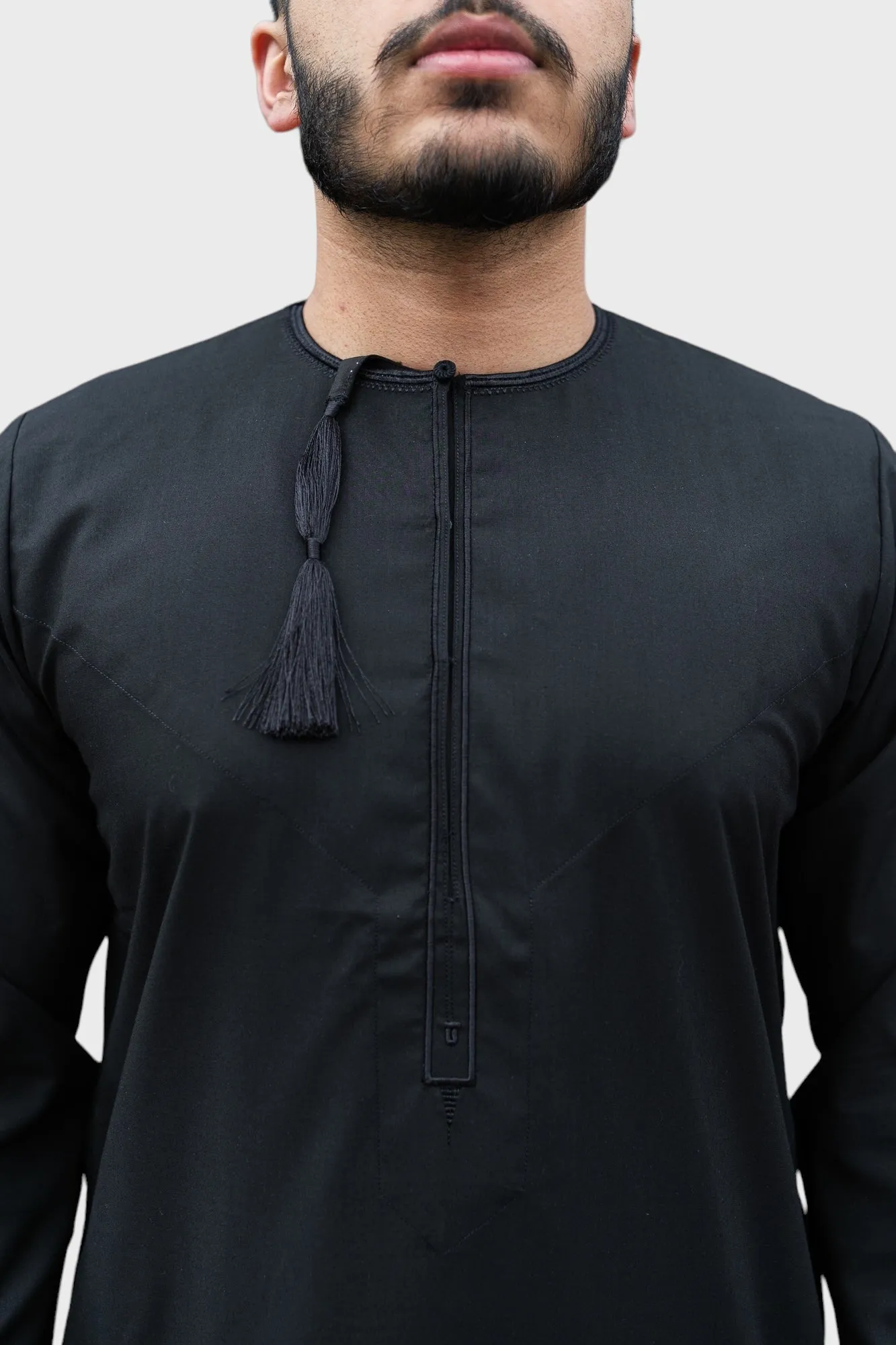 J100 C8 Black on Black Habeel
