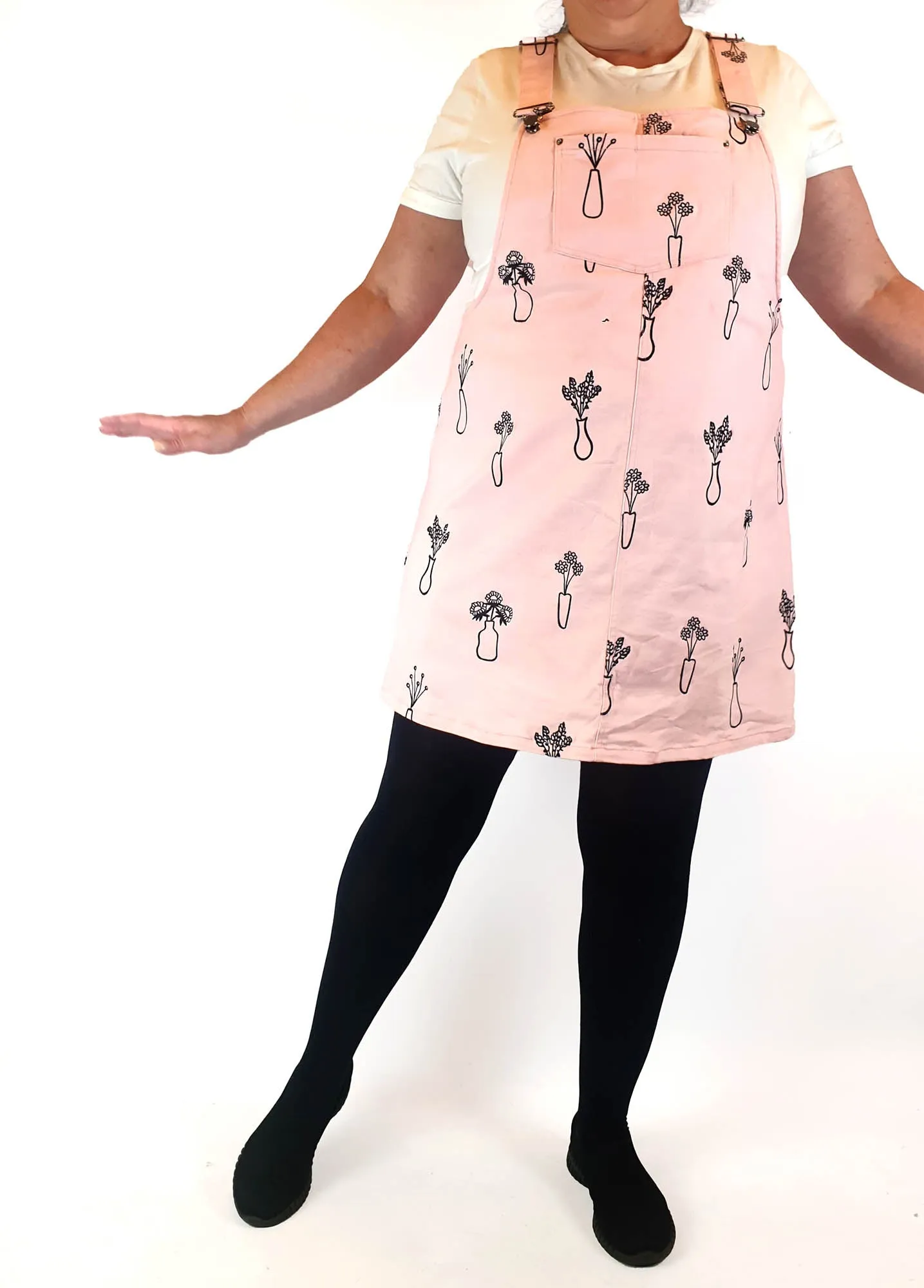 Jericho Road pink emroydered pinafore dress size 18