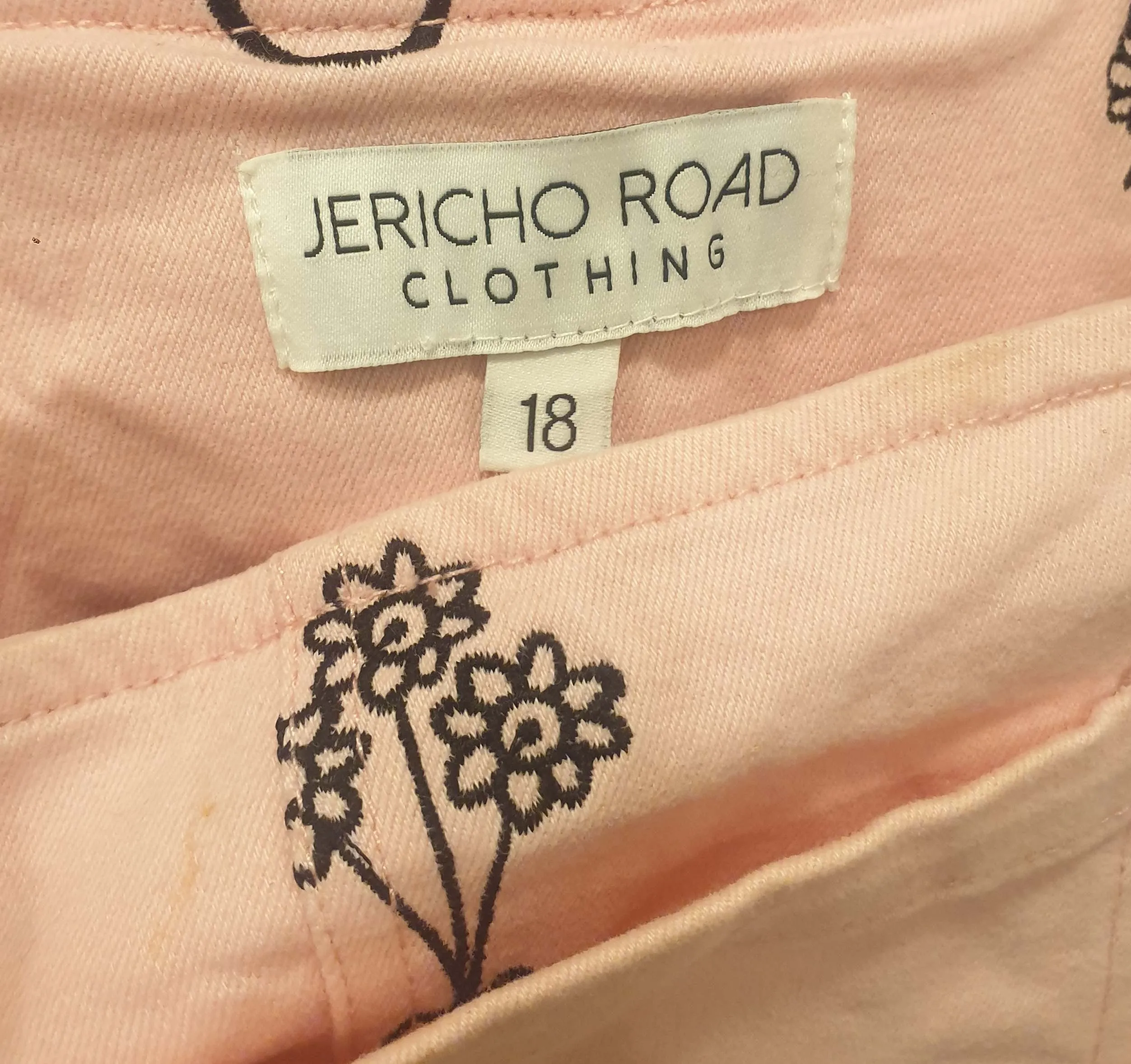 Jericho Road pink emroydered pinafore dress size 18