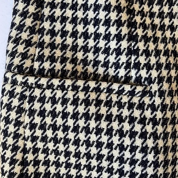 Jones New York vintage black and cream houndstooth tweed collarless wool blazer