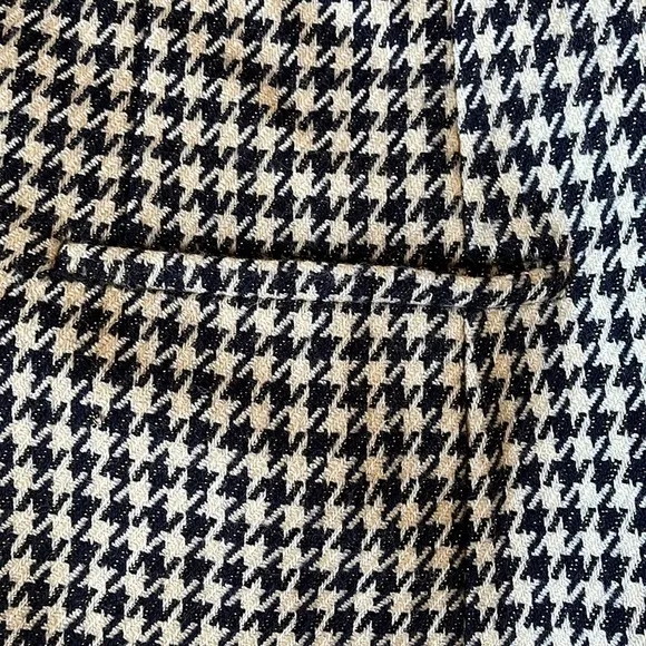Jones New York vintage black and cream houndstooth tweed collarless wool blazer