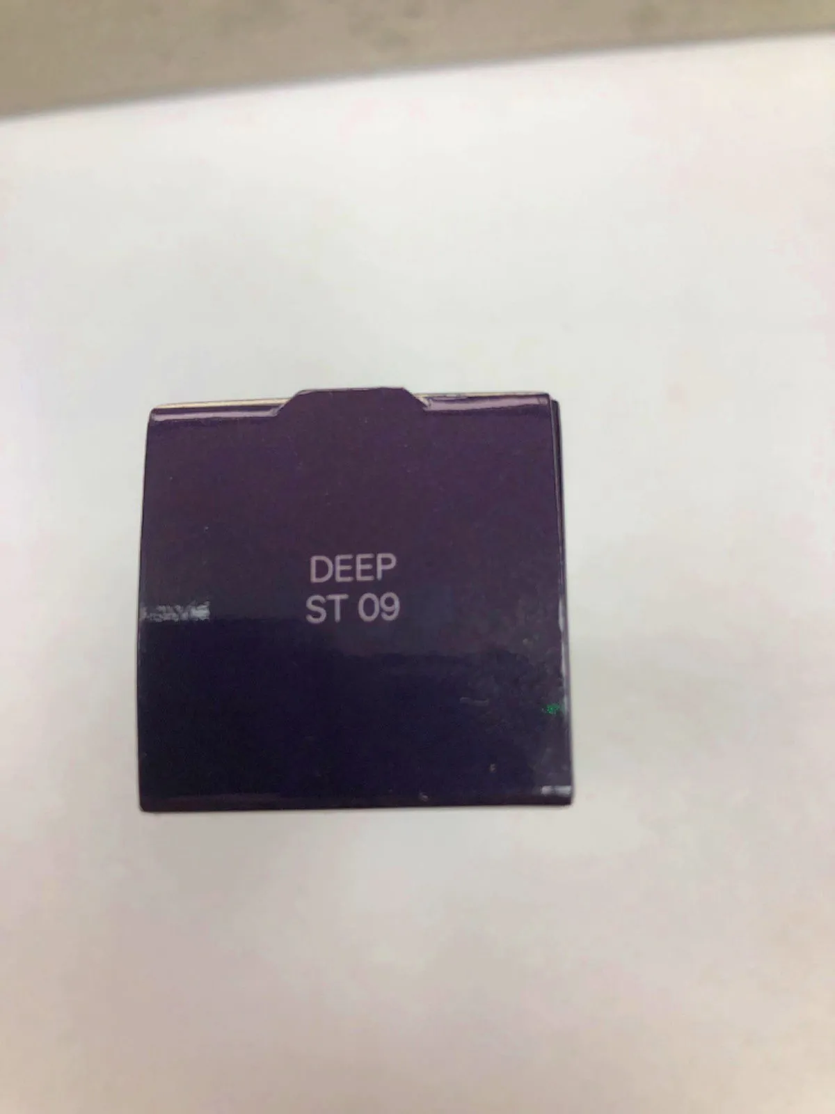 Kevyn Aucoin Stripped Nude Skin Tint Deep 30 mL