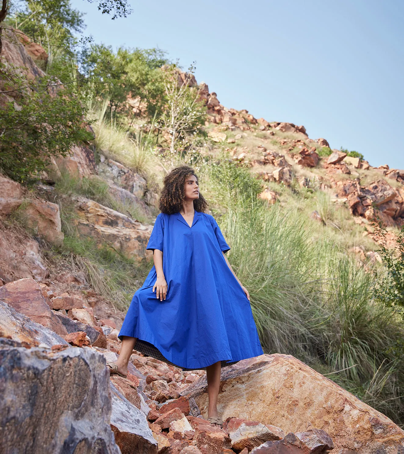 Khara Kapas Hazy Note Anti-fit Dress Cotton Poplin  Blue KW656