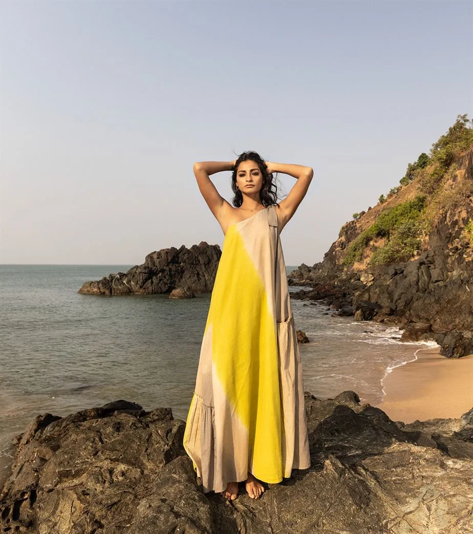 Khara Kapas I  Oh carol I Cotton Mulmul Ripple mud Dress Yellow and grey KK-24-05