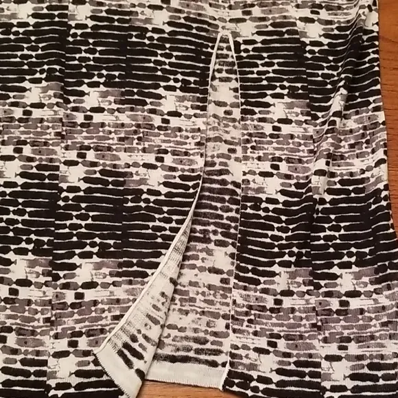 🆕️Kokun printed elongated tunic with side slit