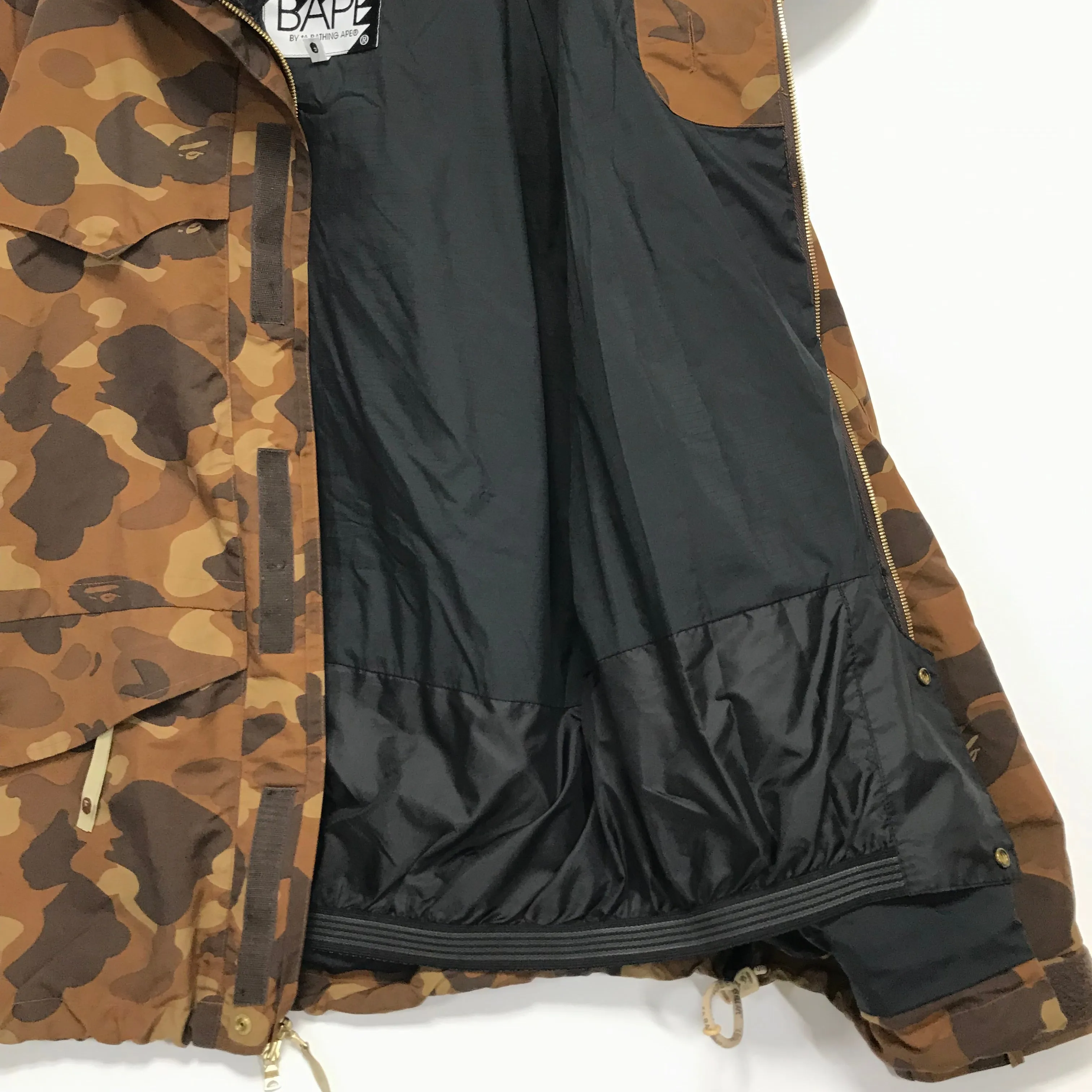 [L] A Bathing Ape Bape Camo Snowboard Jacket Brown