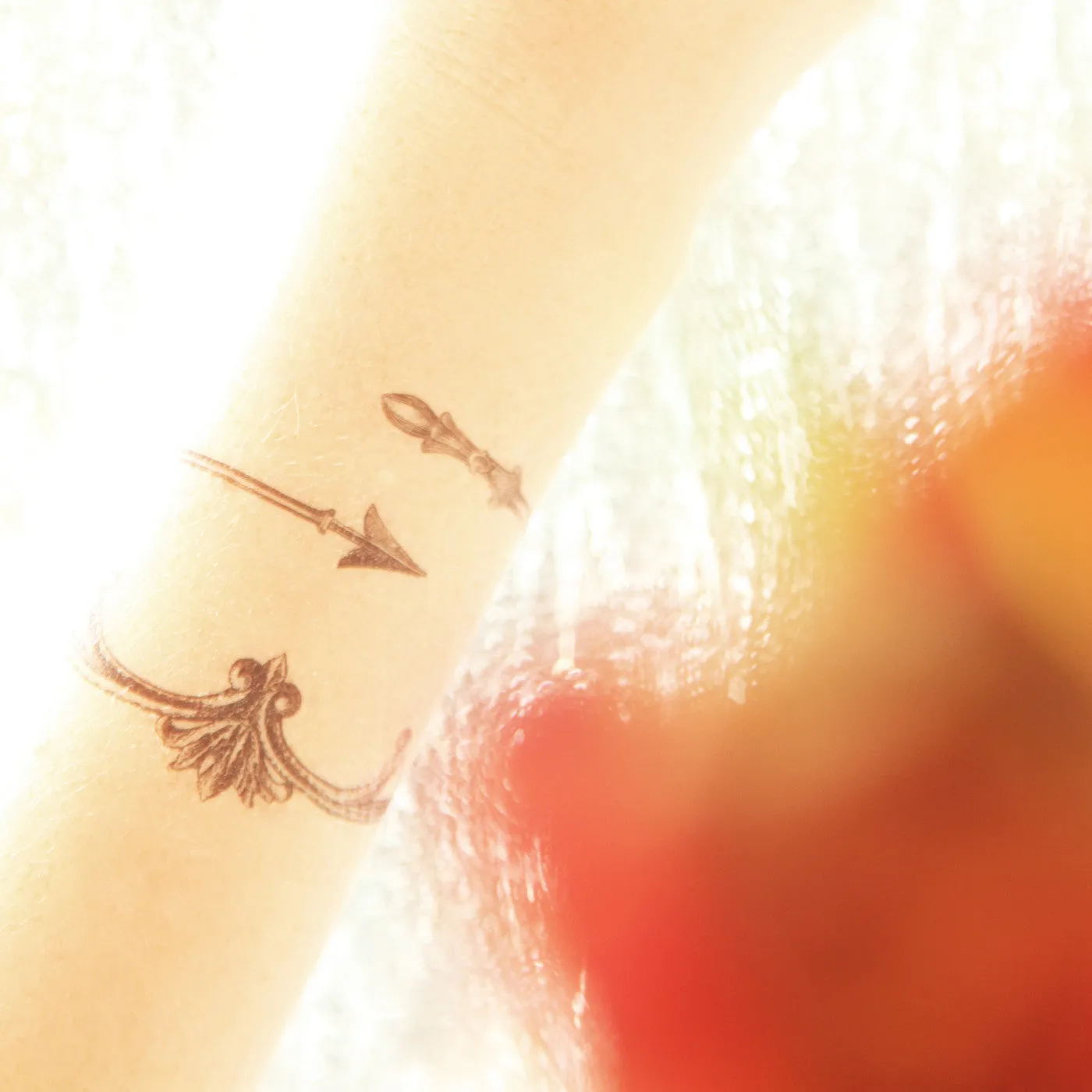 Lace Me Up - Bracelet Tattoo